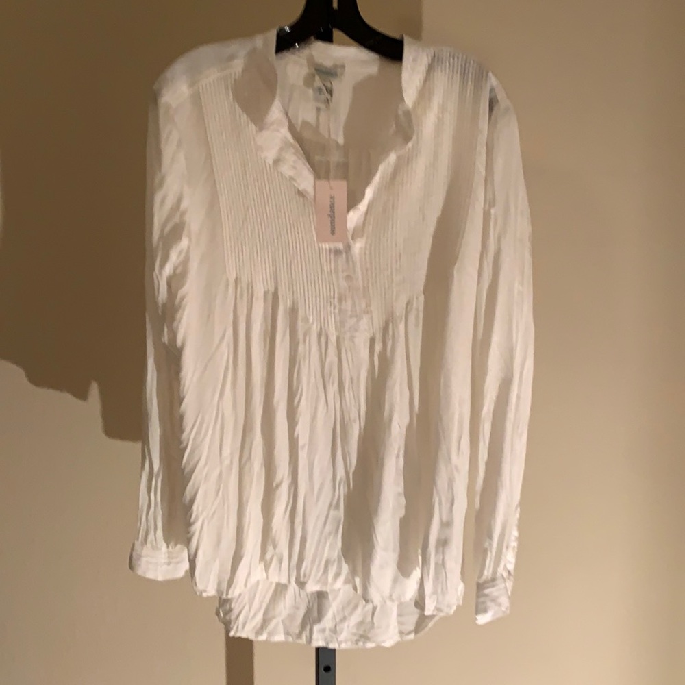 Sundance Top size Large, NWT,
